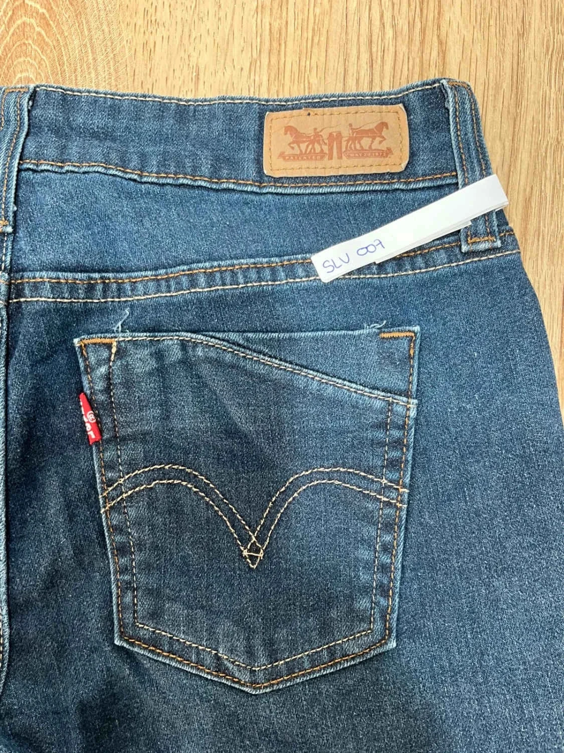 Short Levi's 4 - W27 femme 99% Coton Bleu foncé Slv007 – photo 16